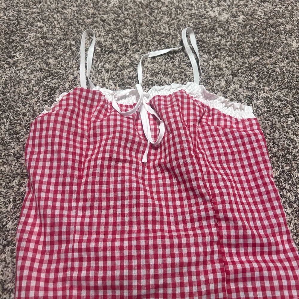 Red and White Gingham Sleeveless Top